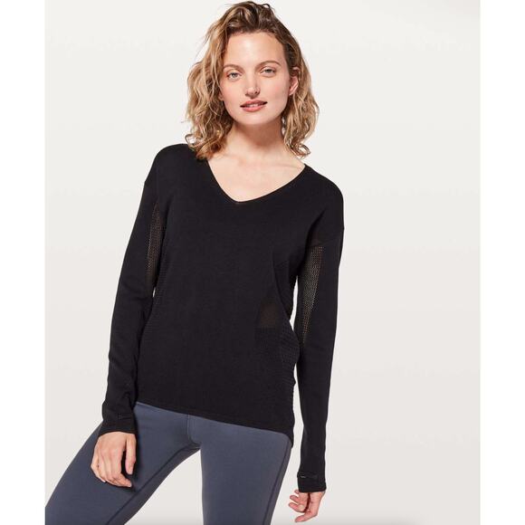 lululemon athletica Sweaters - LULULEMON Still Movement Sweater Black {M53}